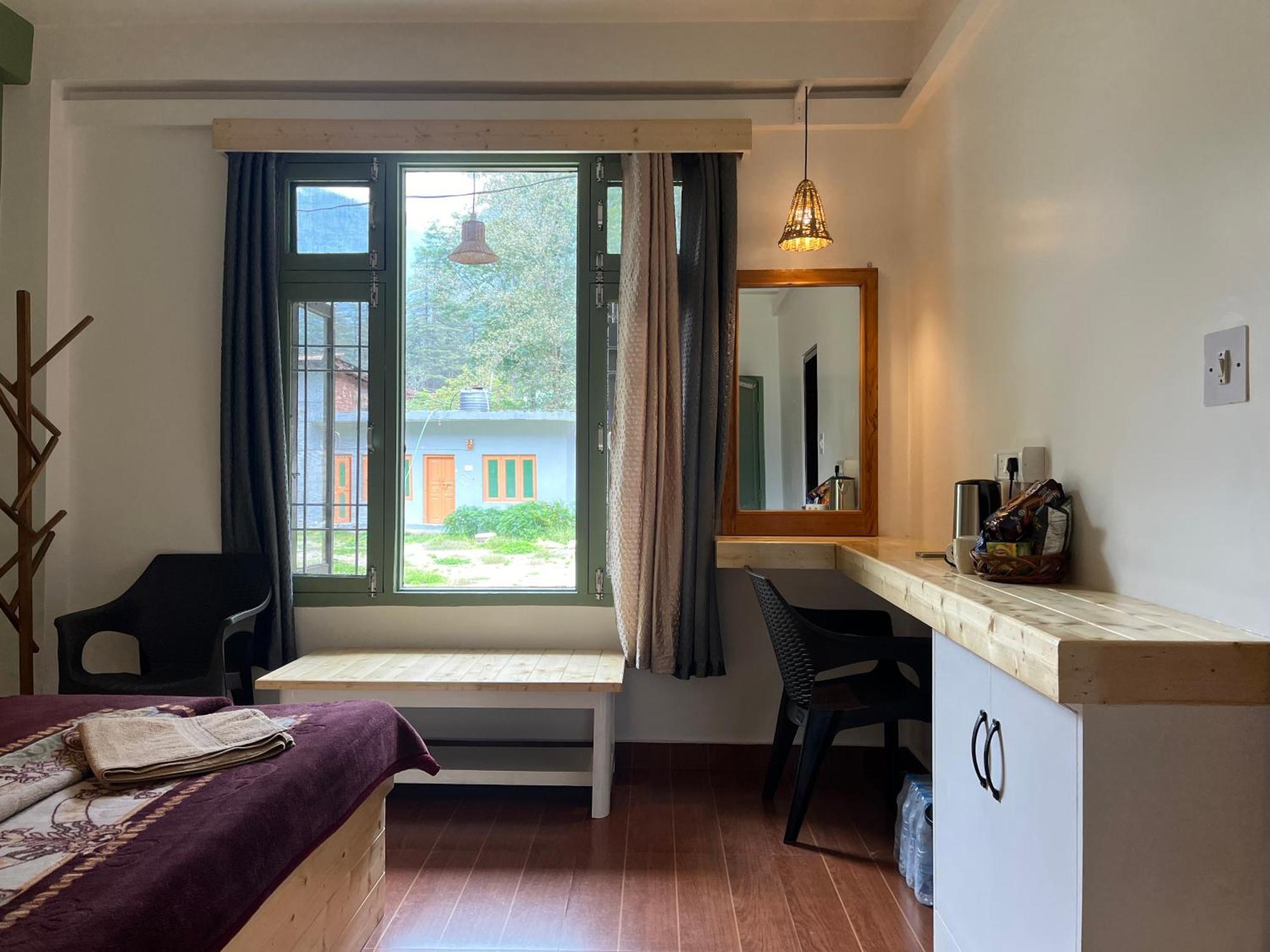 Hotel The Royal Orchard Kasol Exteriér fotografie