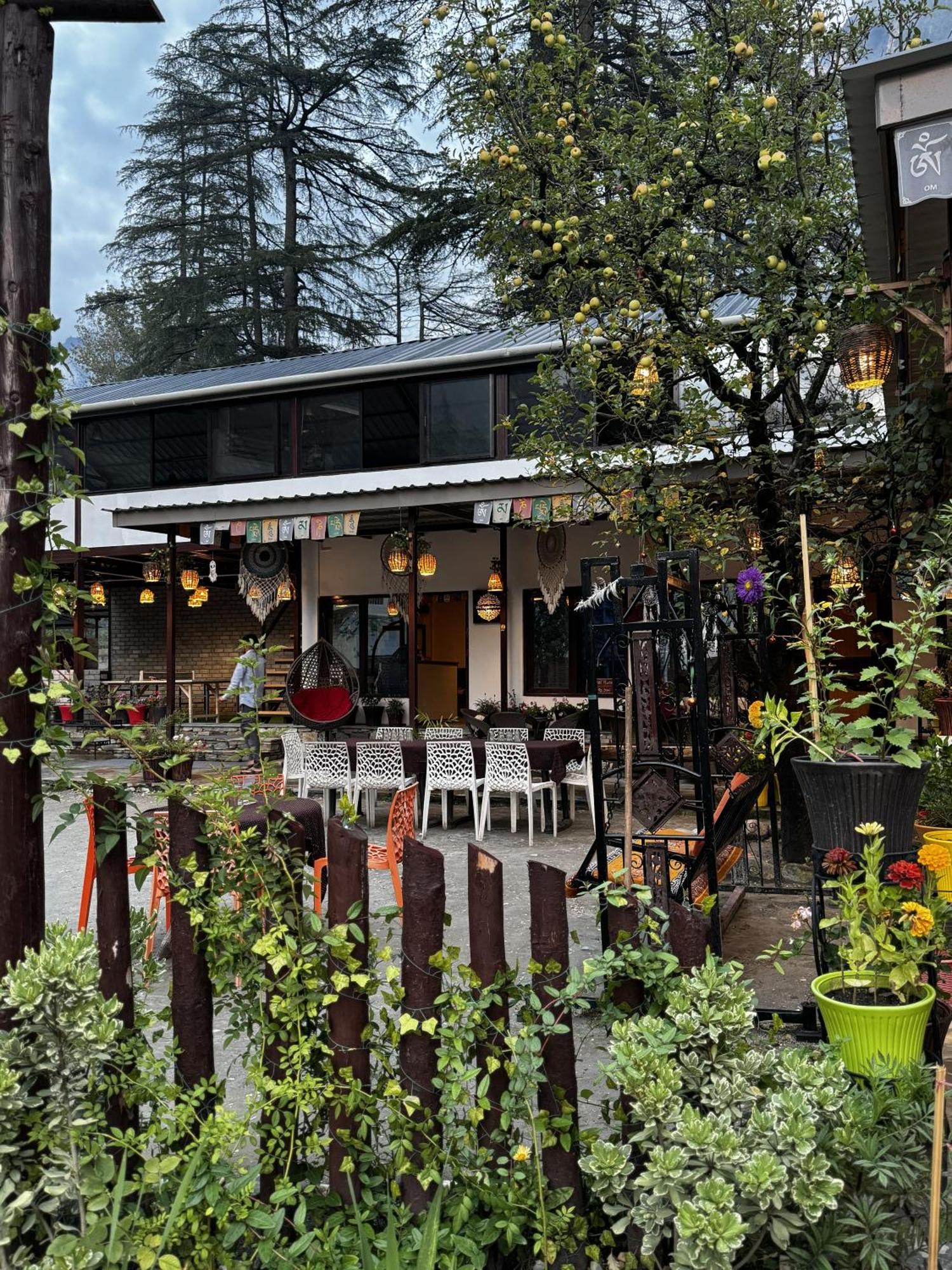 Hotel The Royal Orchard Kasol Exteriér fotografie